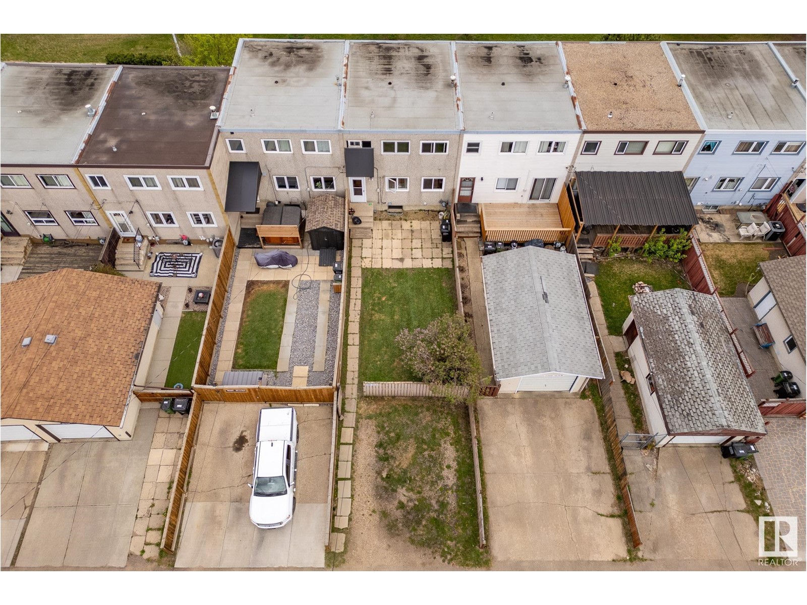10306 131A AV NW, Edmonton
