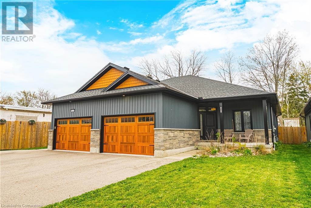 Photo 2 of 1053 Bay Street, Port Rowan ON