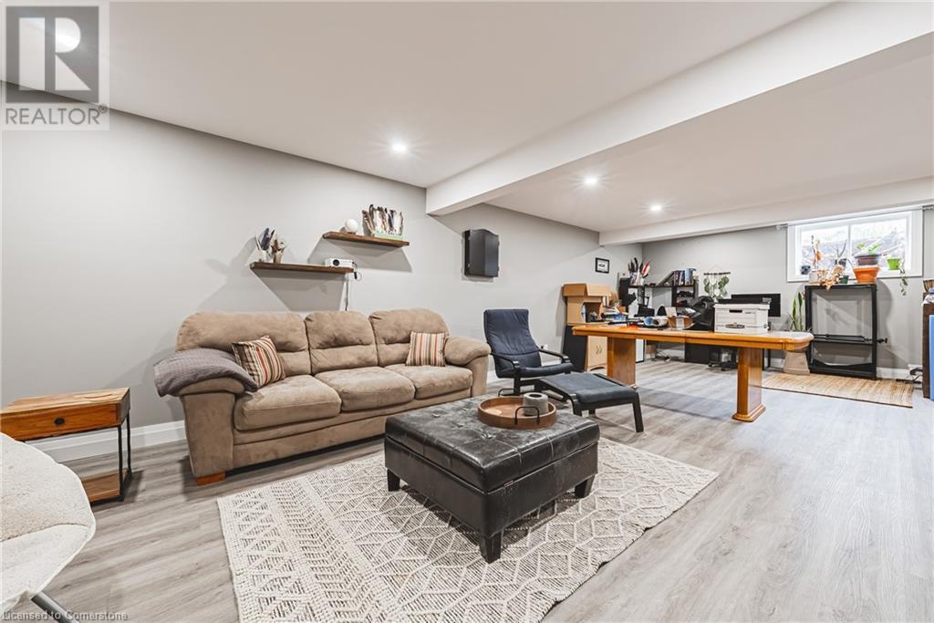 Photo 30 of 1053 Bay Street, Port Rowan ON