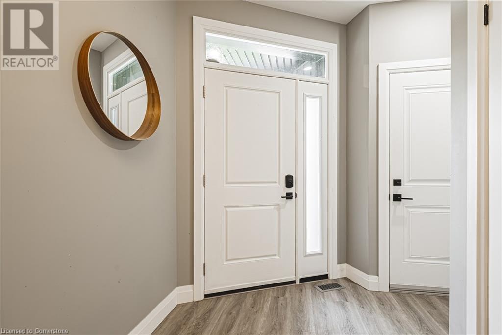 Photo 4 of 1053 Bay Street, Port Rowan ON