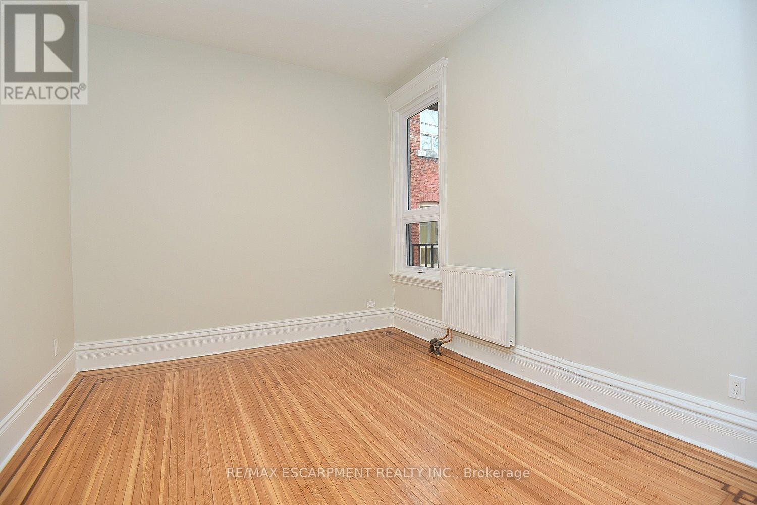Photo 48 of 66 Erie Avenue, Hamilton ON