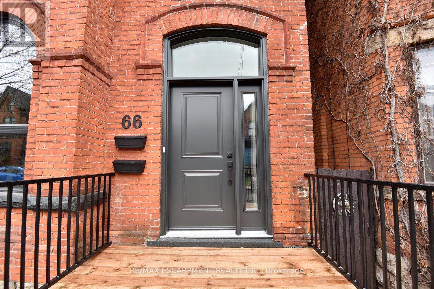 Photo 25 of 66 Erie Avenue, Hamilton ON