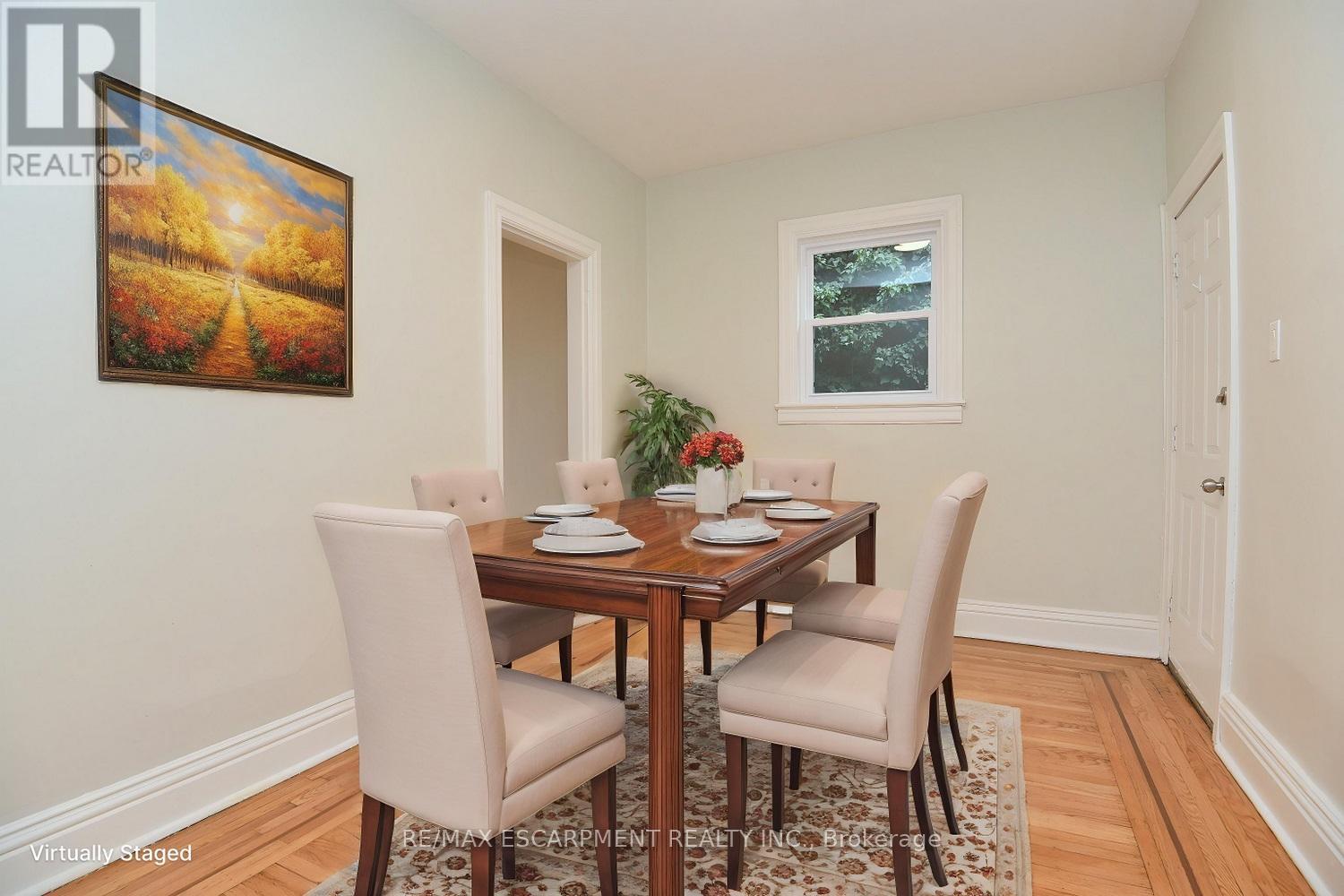 Photo 23 of 66 Erie Avenue, Hamilton ON