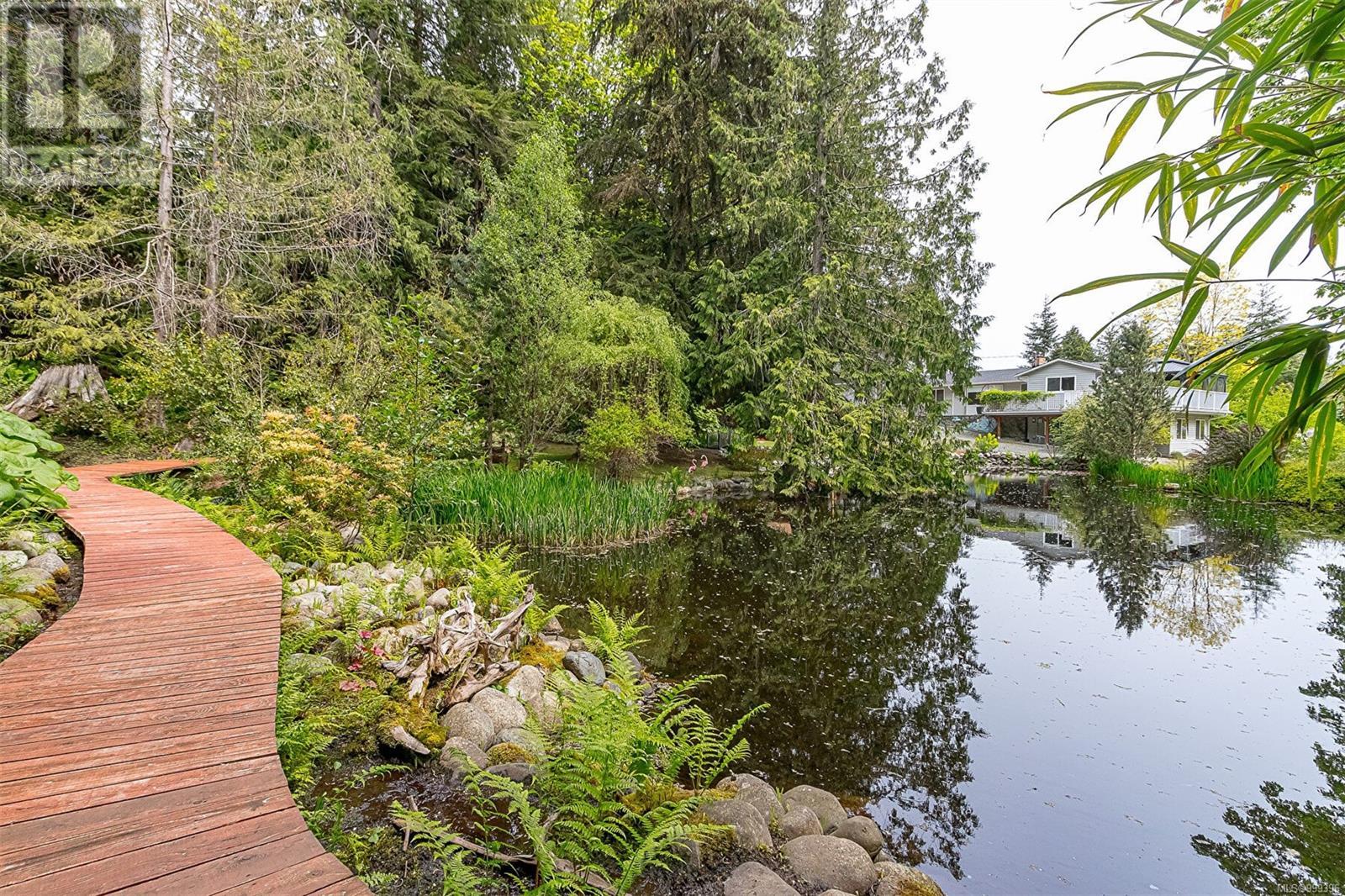 2100 Cinnabar Dr, Nanaimo