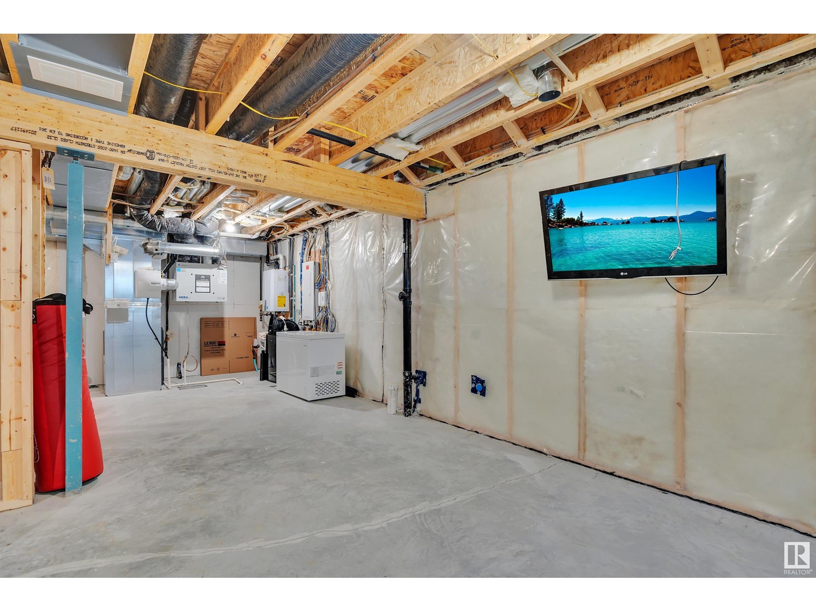 379 STOUT LN, Leduc