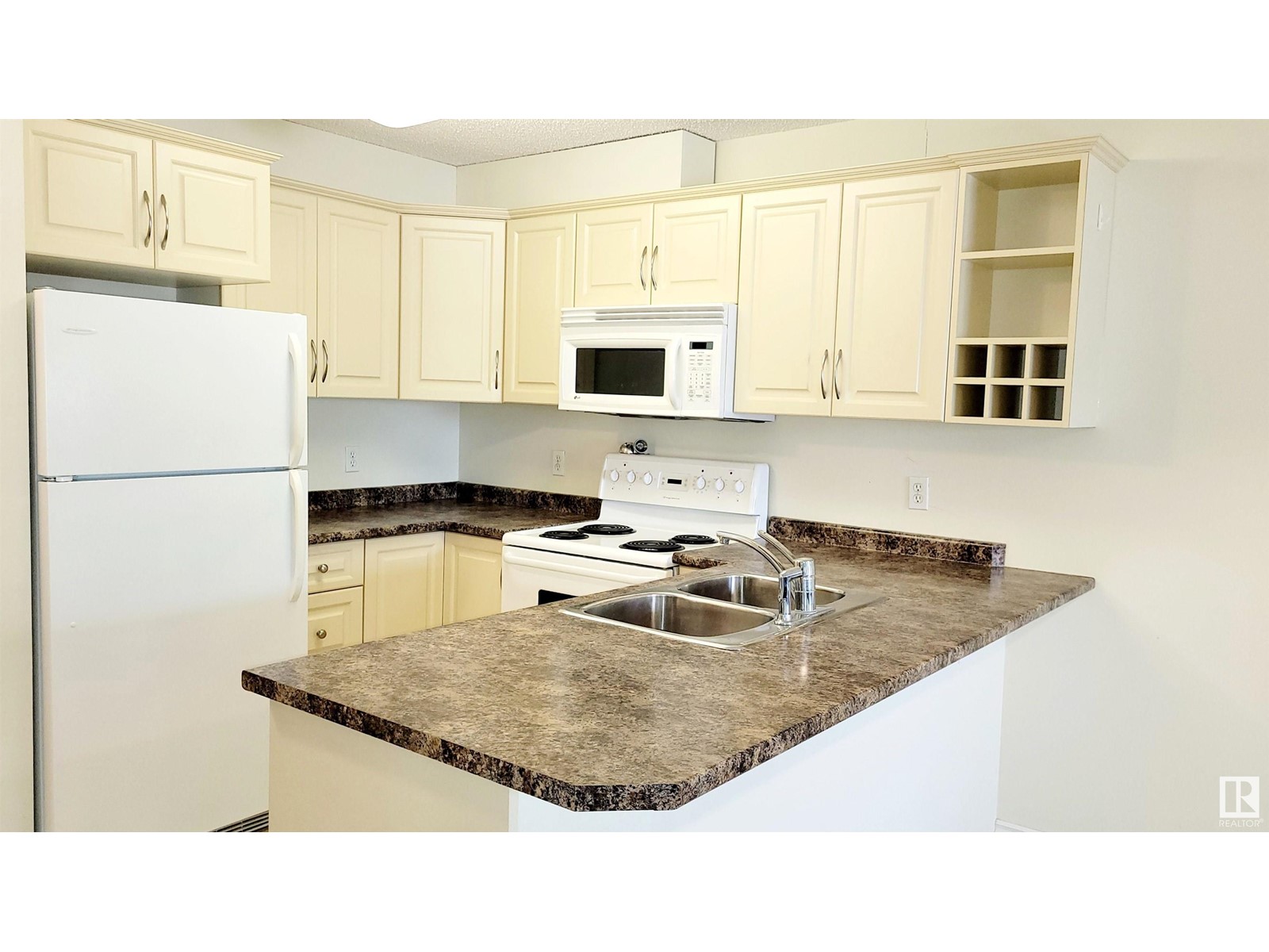 #117 17404 64 AV NW, Edmonton