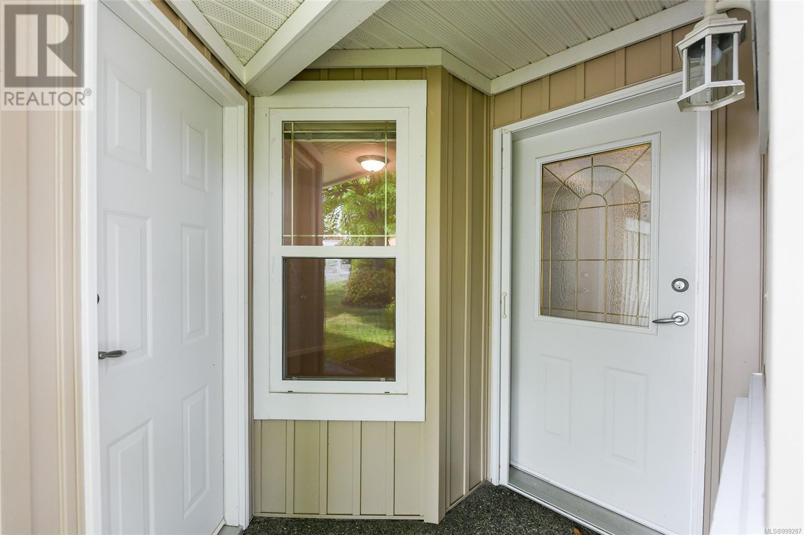 120 2077 St. Andrews Way, Courtenay