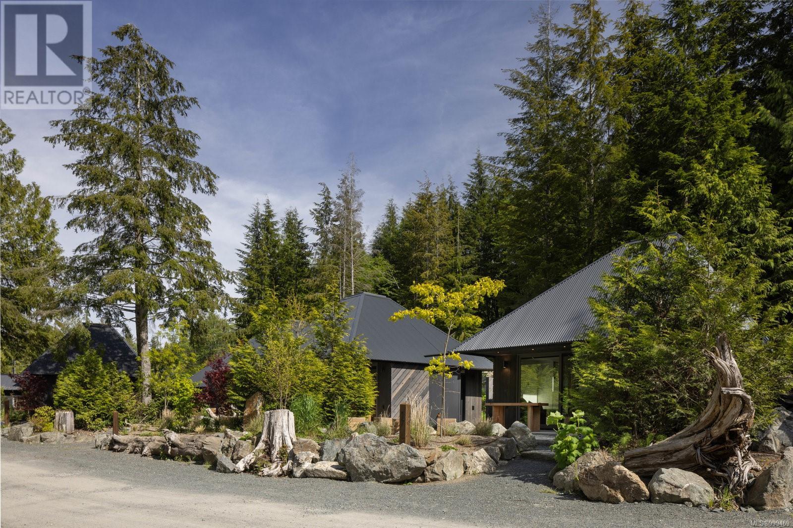 17 6504 Powder Main Road, Port Renfrew