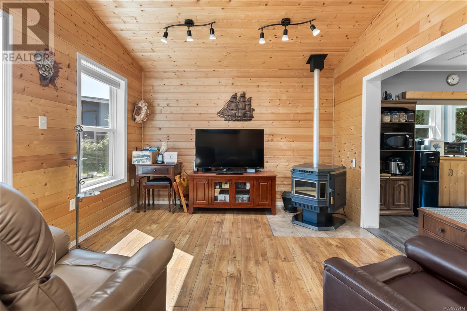 1065 Seventh Ave, Ucluelet