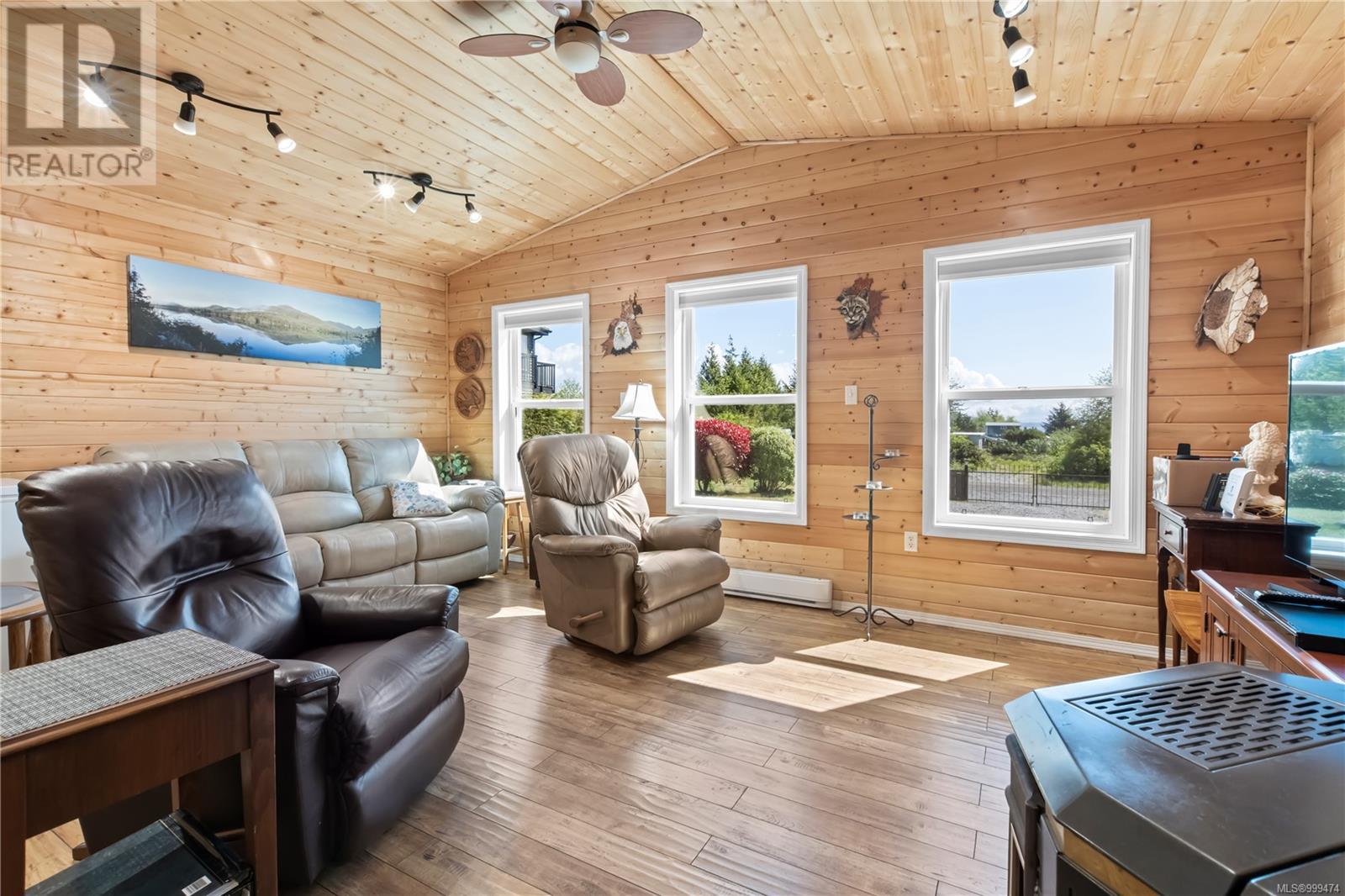 1065 Seventh Ave, Ucluelet