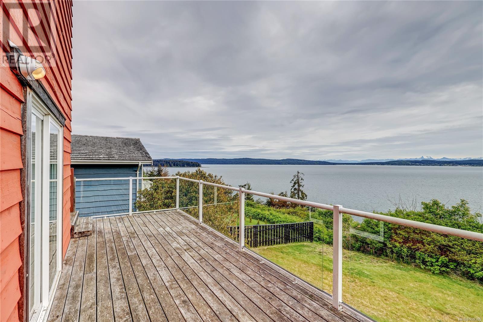 2430 Cardena Cres, Port McNeill