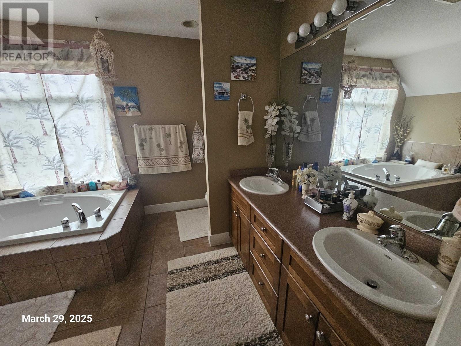 19283 FIELDSTONE WALK, Pitt Meadows