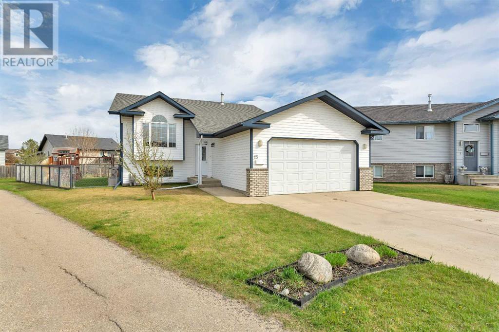 15 Heenan Crescent, Sylvan Lake