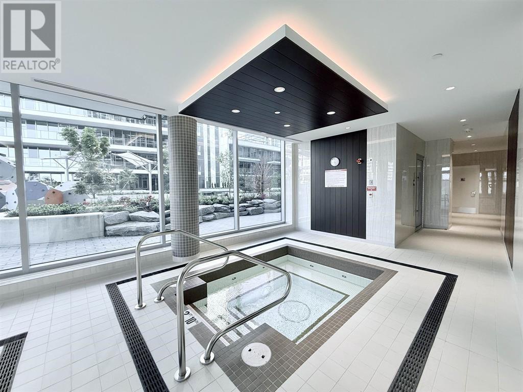 #1190-8671 HAZELBRIDGE Way, Richmond
