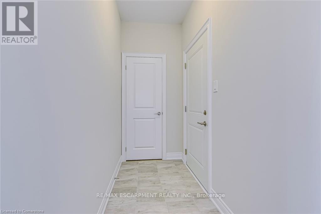 Photo 26 of 8 2273 Turnberry Road, Burlington ON