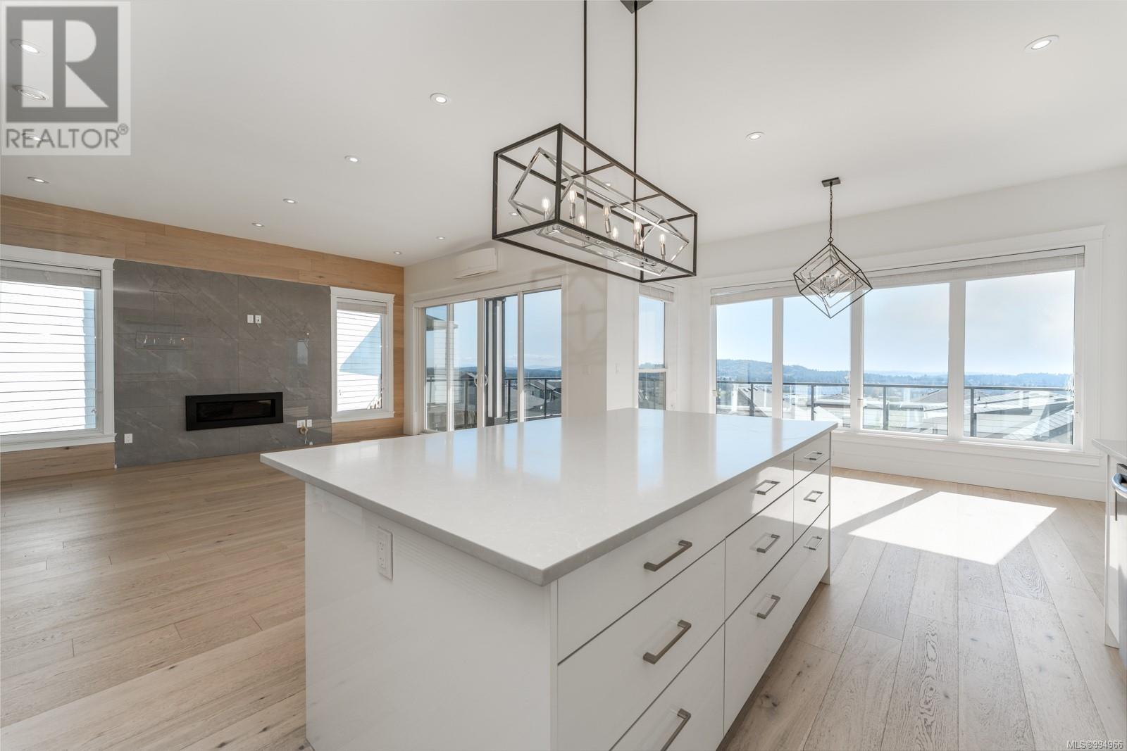  2411 Azurite Crescent, Langford