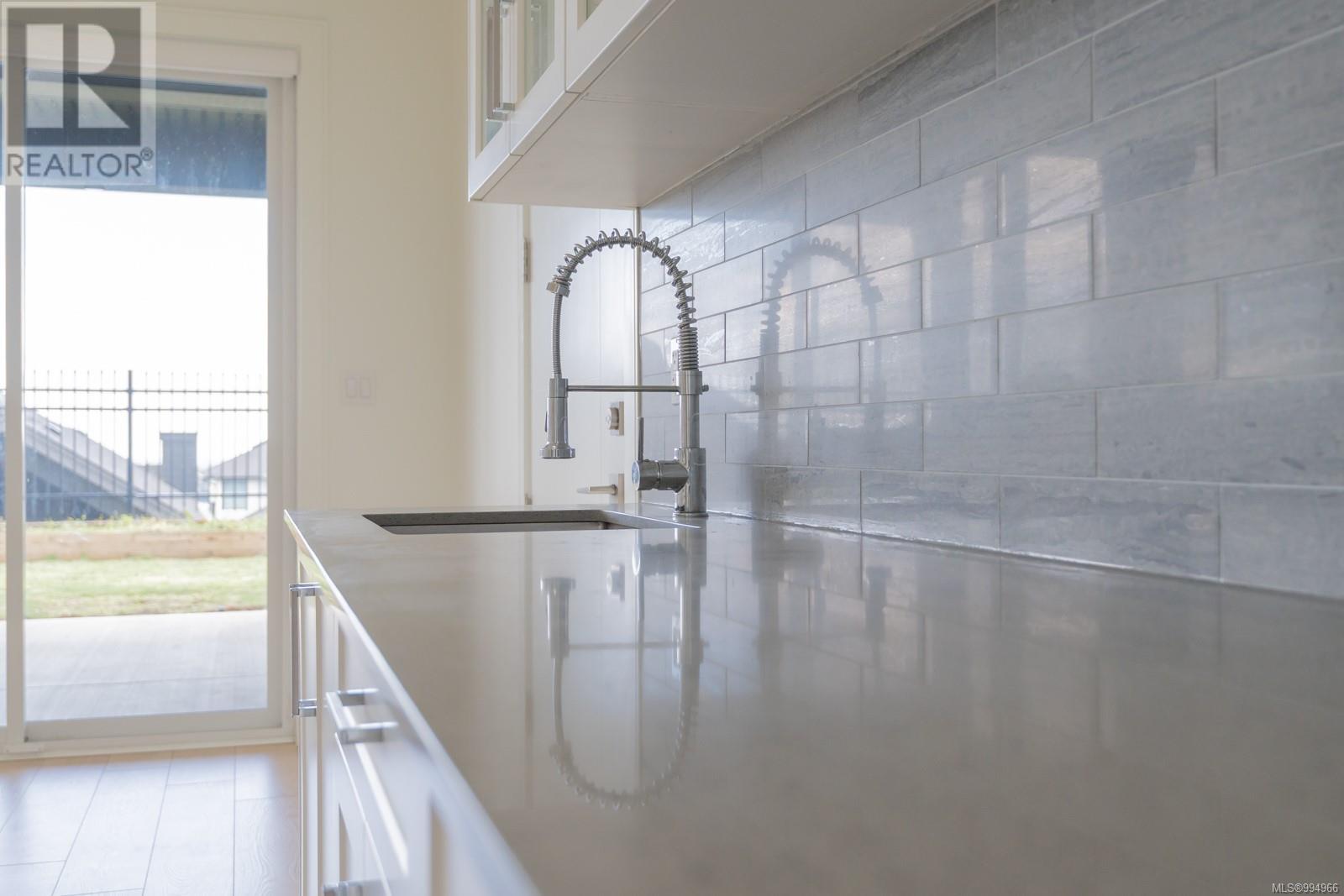  2411 Azurite Crescent, Langford