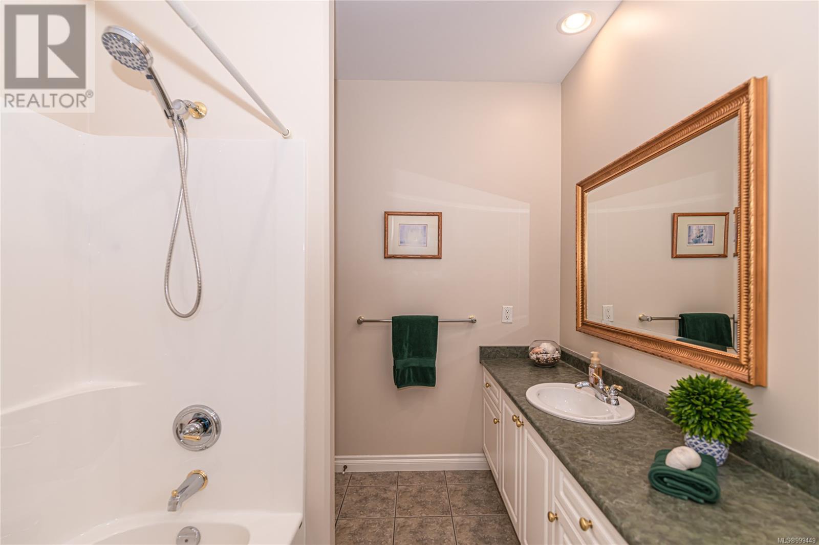Photo 26 of 5300 Mynabird Lane, Saanich BC