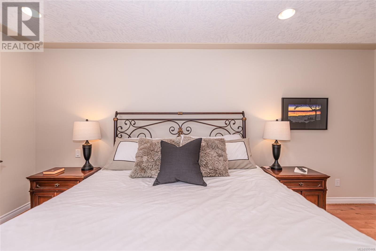 Photo 30 of 5300 Mynabird Lane, Saanich BC