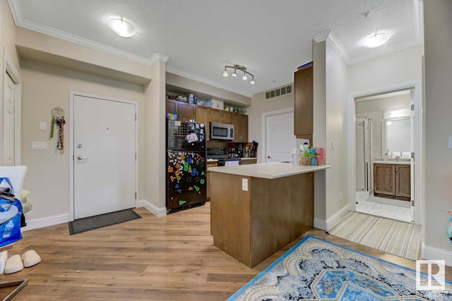 #111 14604 125 ST NW, Edmonton