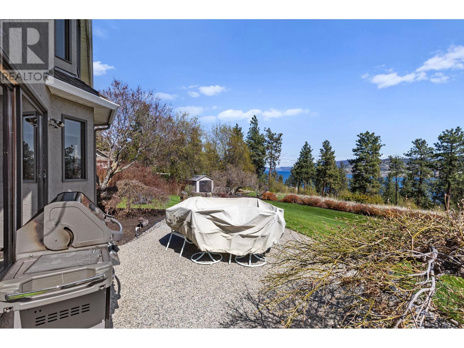  1929 Bayview Court, Westbank