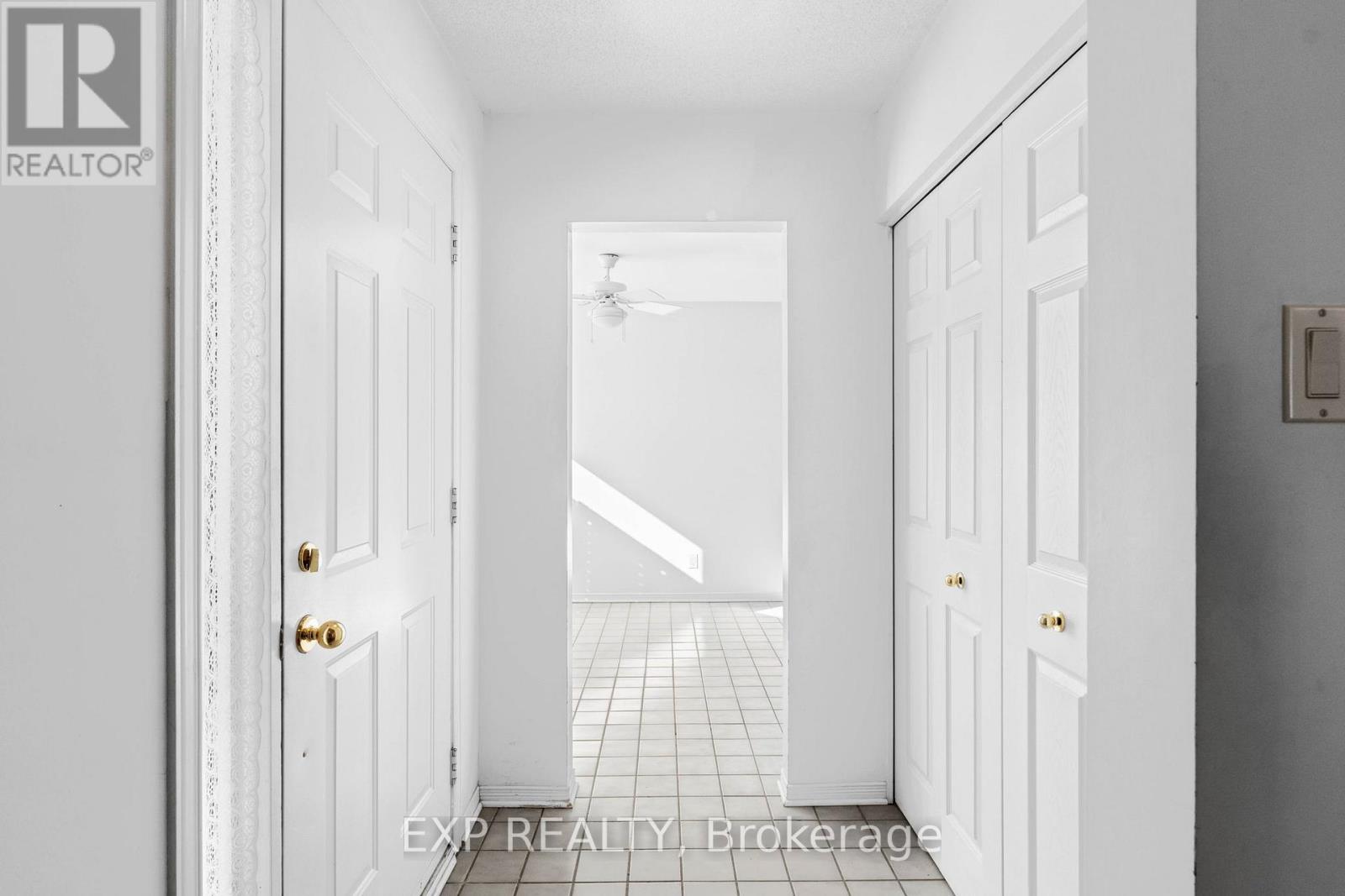 Photo 8 of 1 Heather Glen Court, Ottawa ON