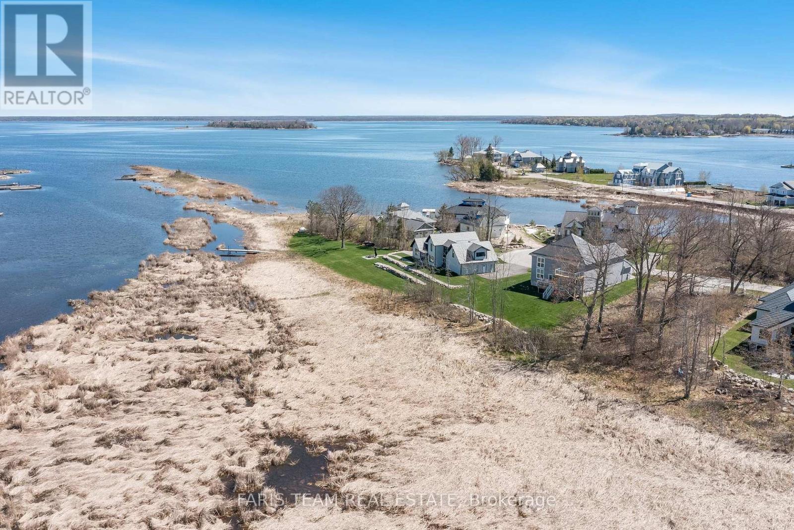 Photo 11 of 53 14 Swan Lane, Tay ON