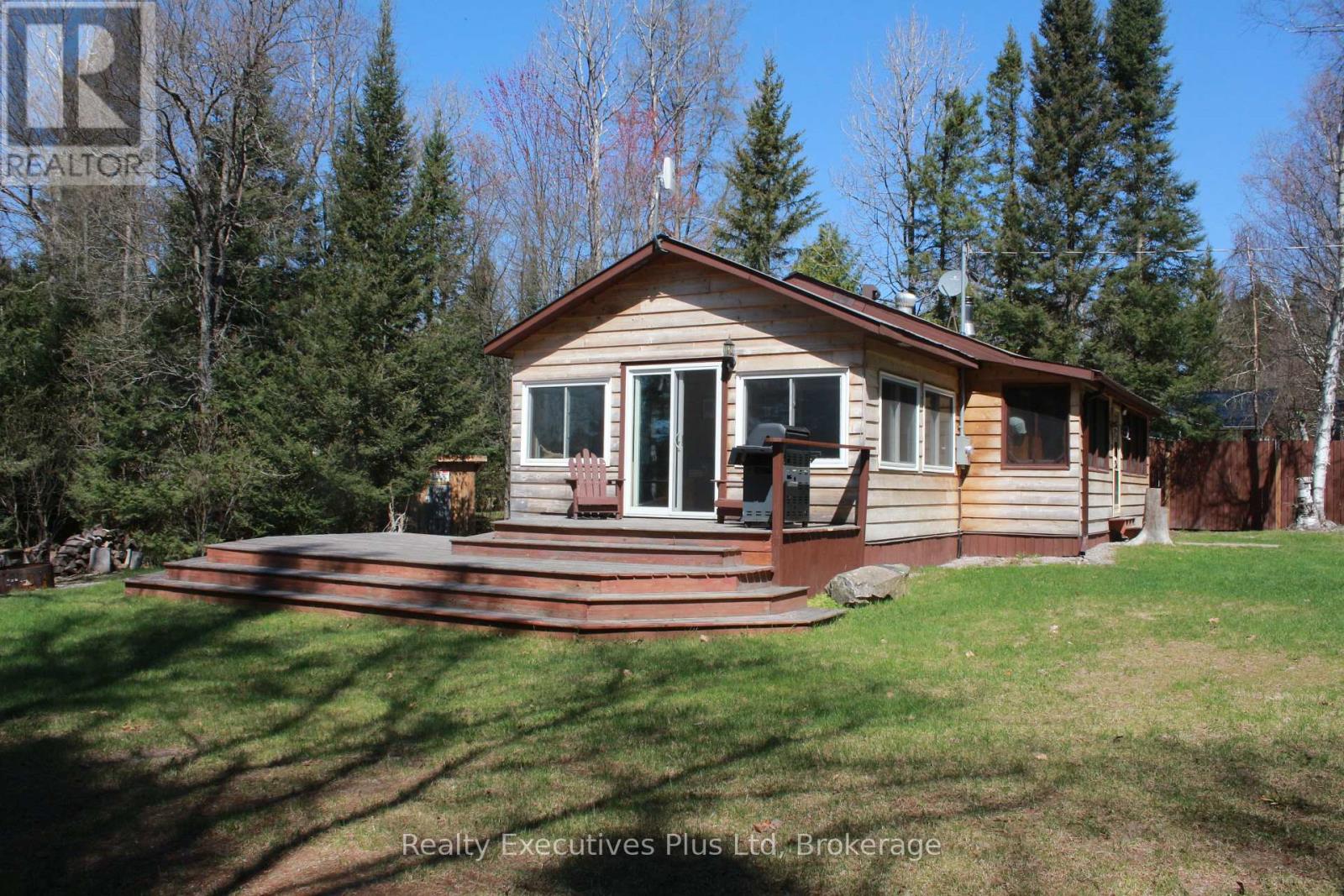 Photo 7 of 502 Deer Lake Road, Parry Sound Remote Area ON