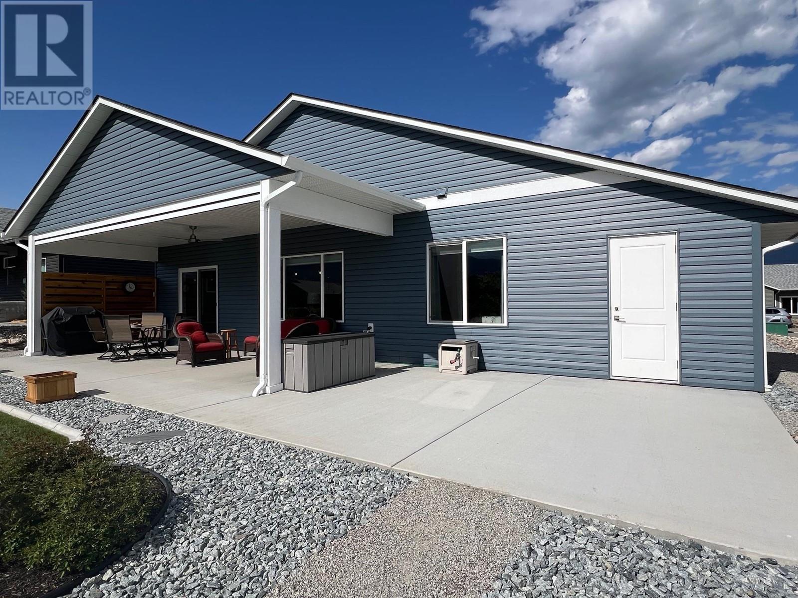 1027 10 th Avenue, Vernon