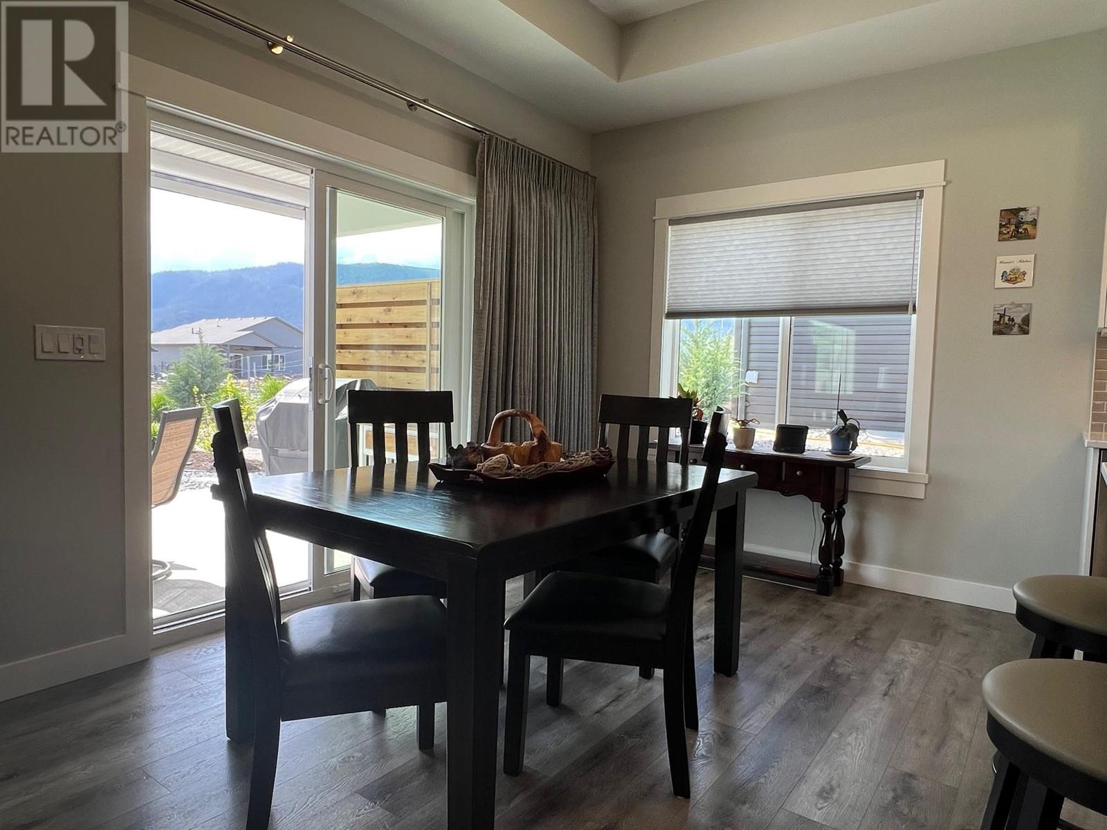 1027 10 th Avenue, Vernon