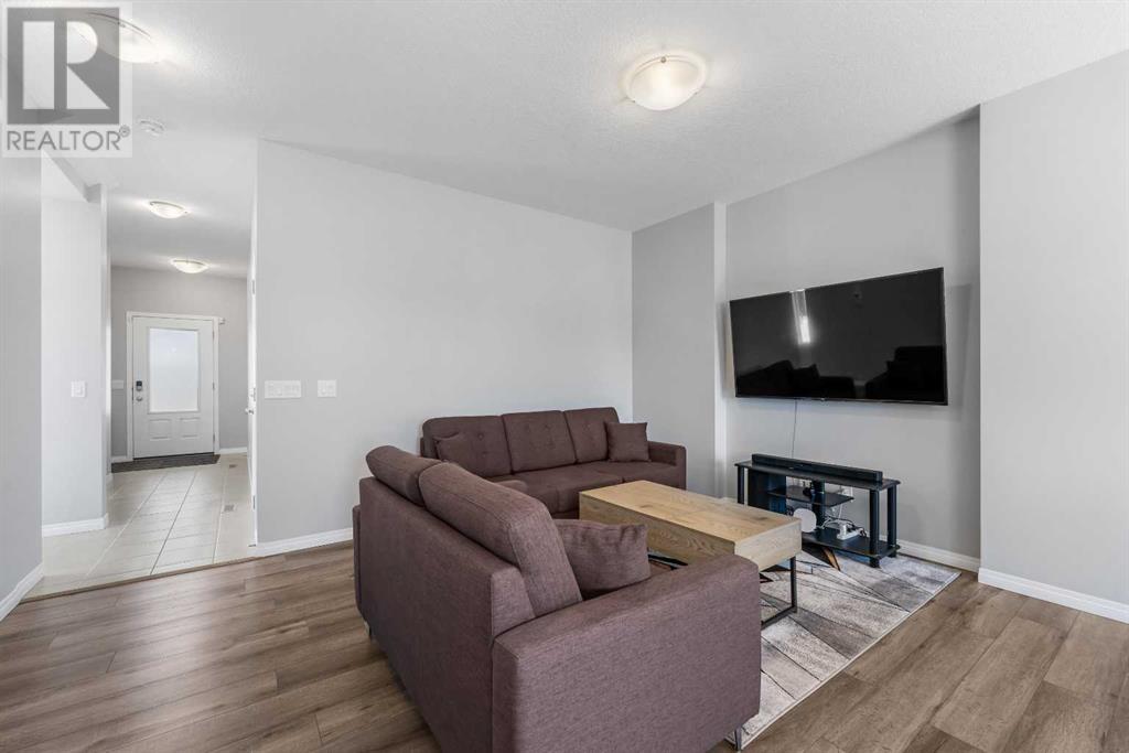Single Family House for Sale in  Carringvue Park NW Carrington Calgary 