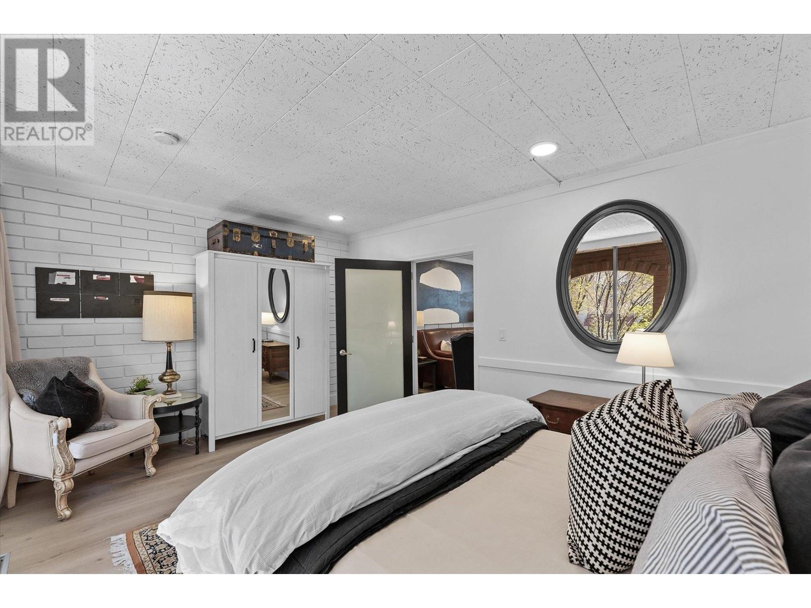 200A 1449 St. Paul Street, Kelowna