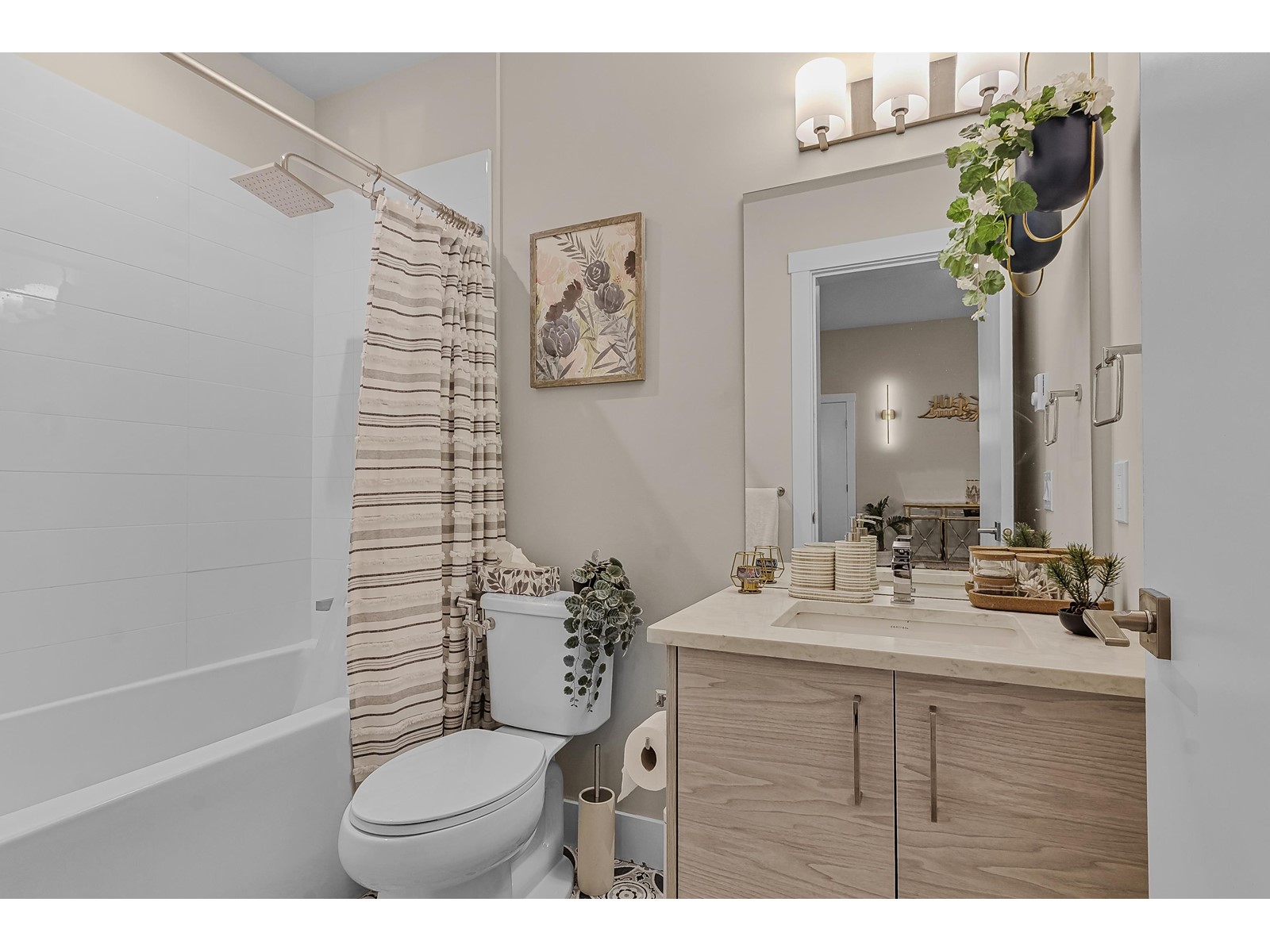 Photo 13 of 219 2120 Gladwin Road, Abbotsford BC