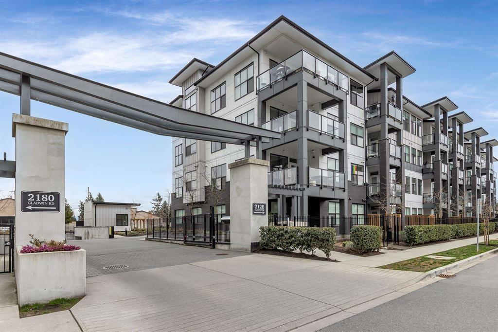 Photo 1 of 219 2120 Gladwin Road, Abbotsford BC