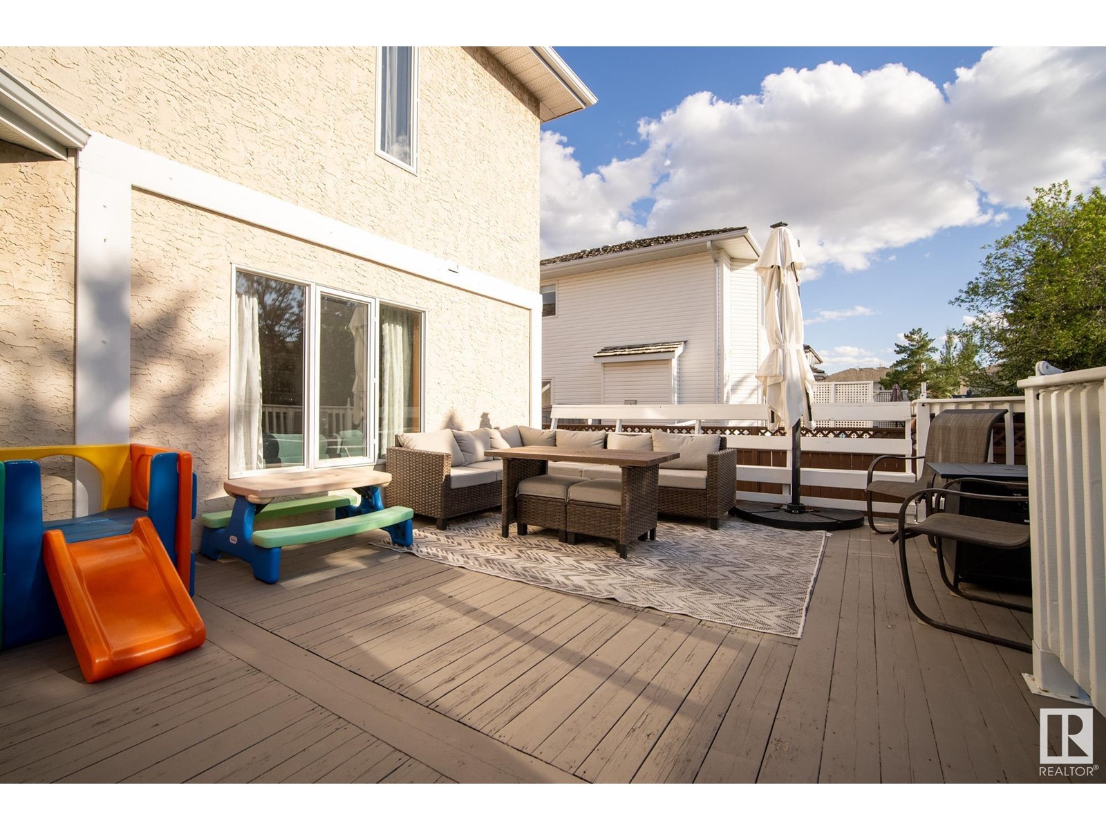 110 NOTTINGHAM BV, Sherwood Park