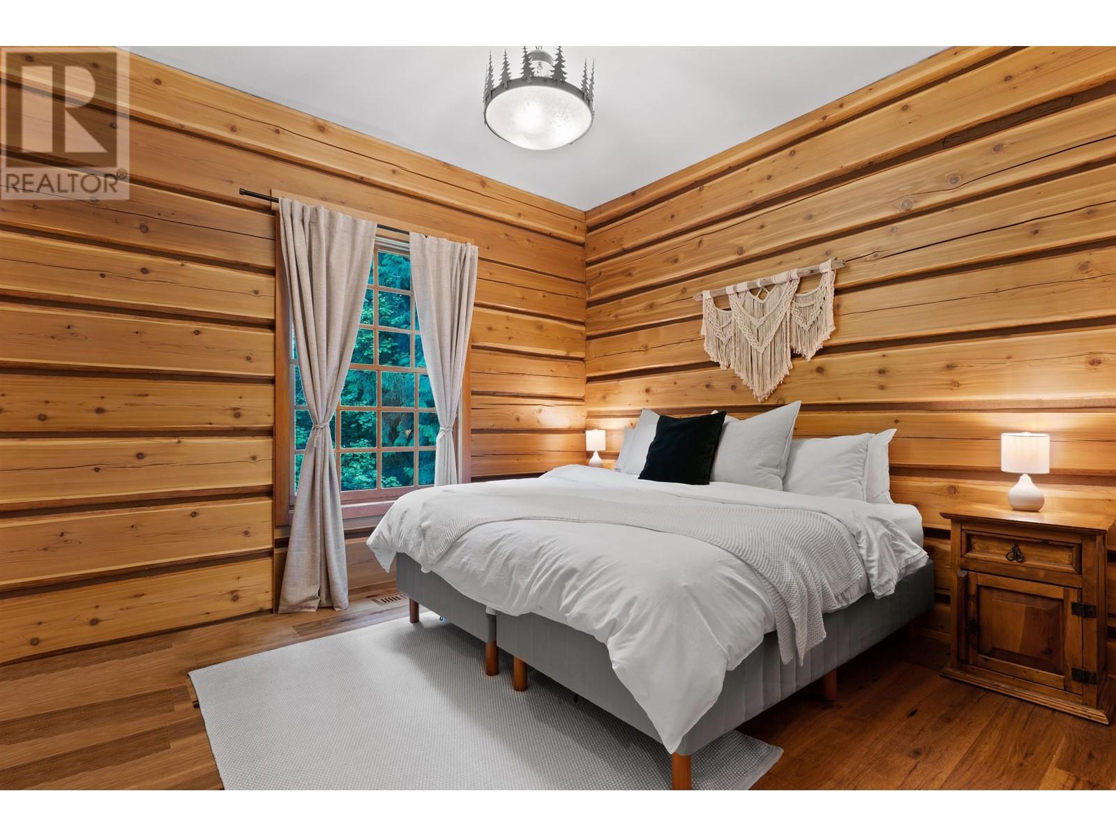 1710 HIGHWAY 99, Pemberton