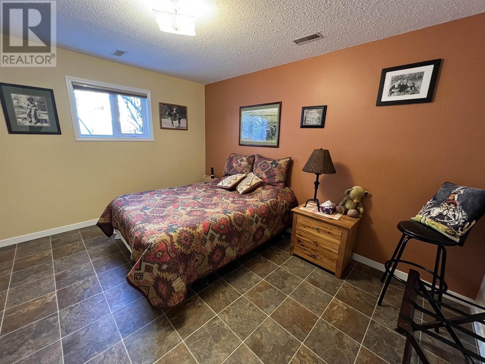5504 CHURCHILL AVENUE, Fort Nelson