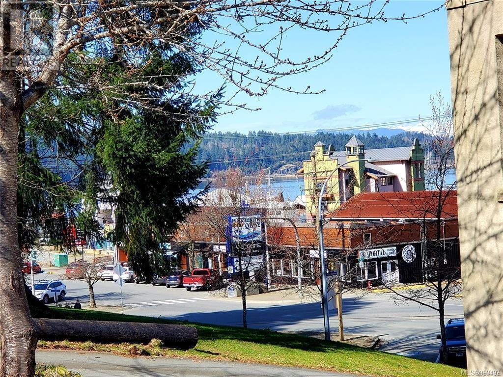 Photo 13 of 5304 Argyle St, Port Alberni BC