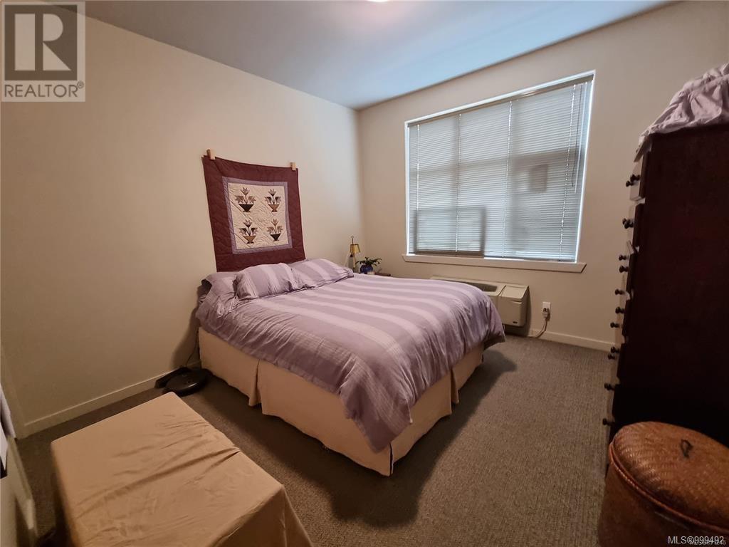 Photo 63 of 5304 Argyle St, Port Alberni BC