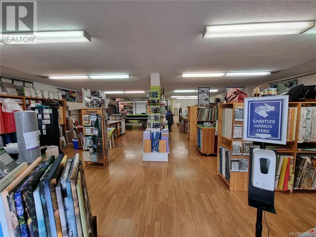 Photo 70 of 5304 Argyle St, Port Alberni BC