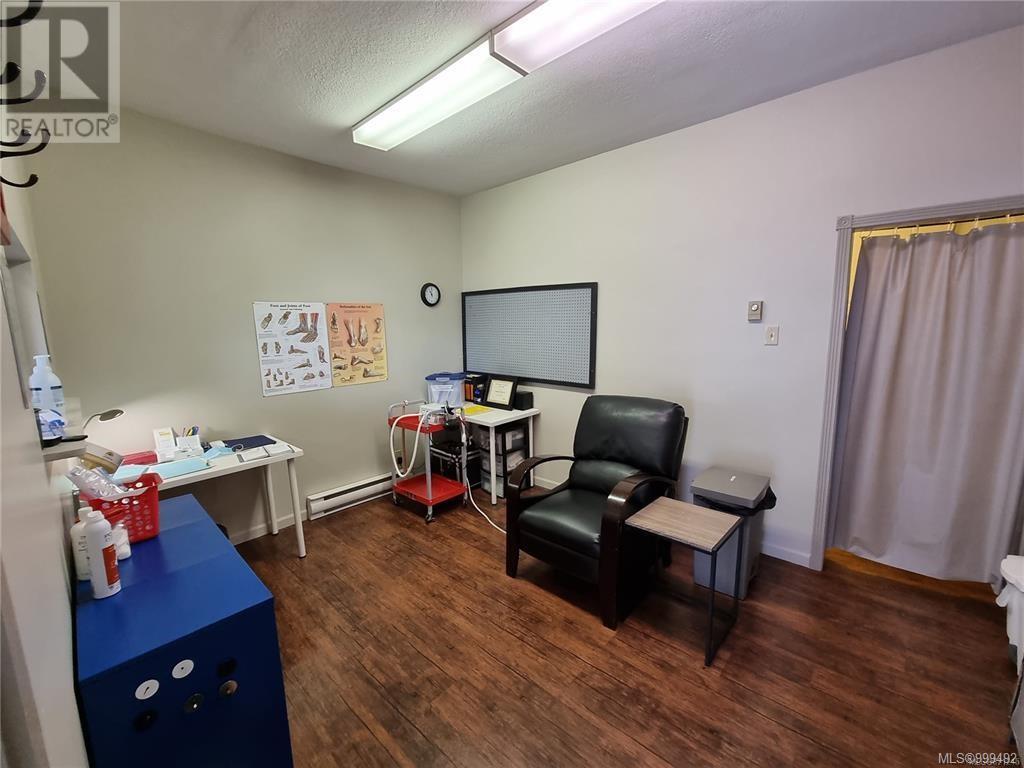 Photo 73 of 5304 Argyle St, Port Alberni BC
