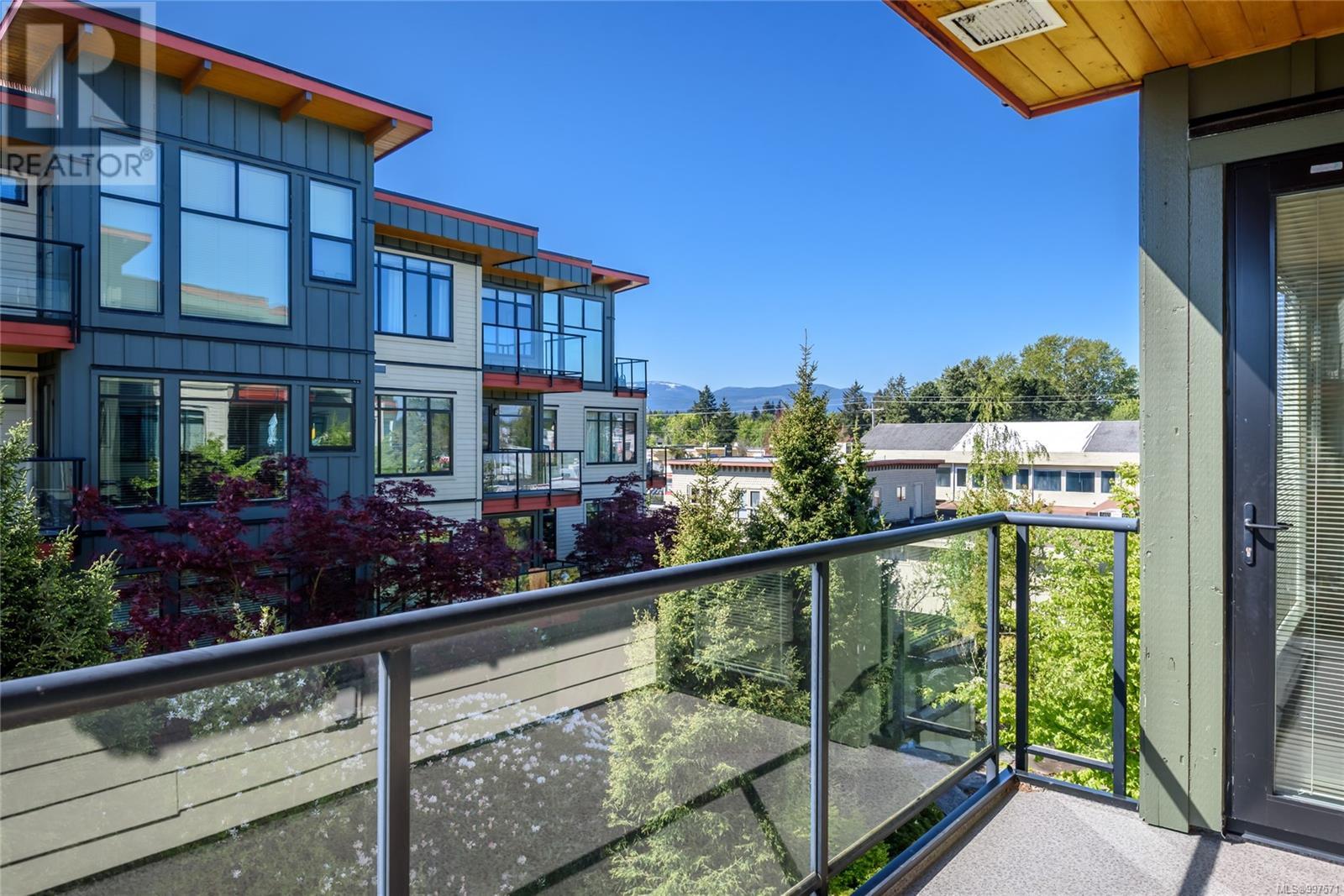 231 2300 Mansfield Dr, Courtenay