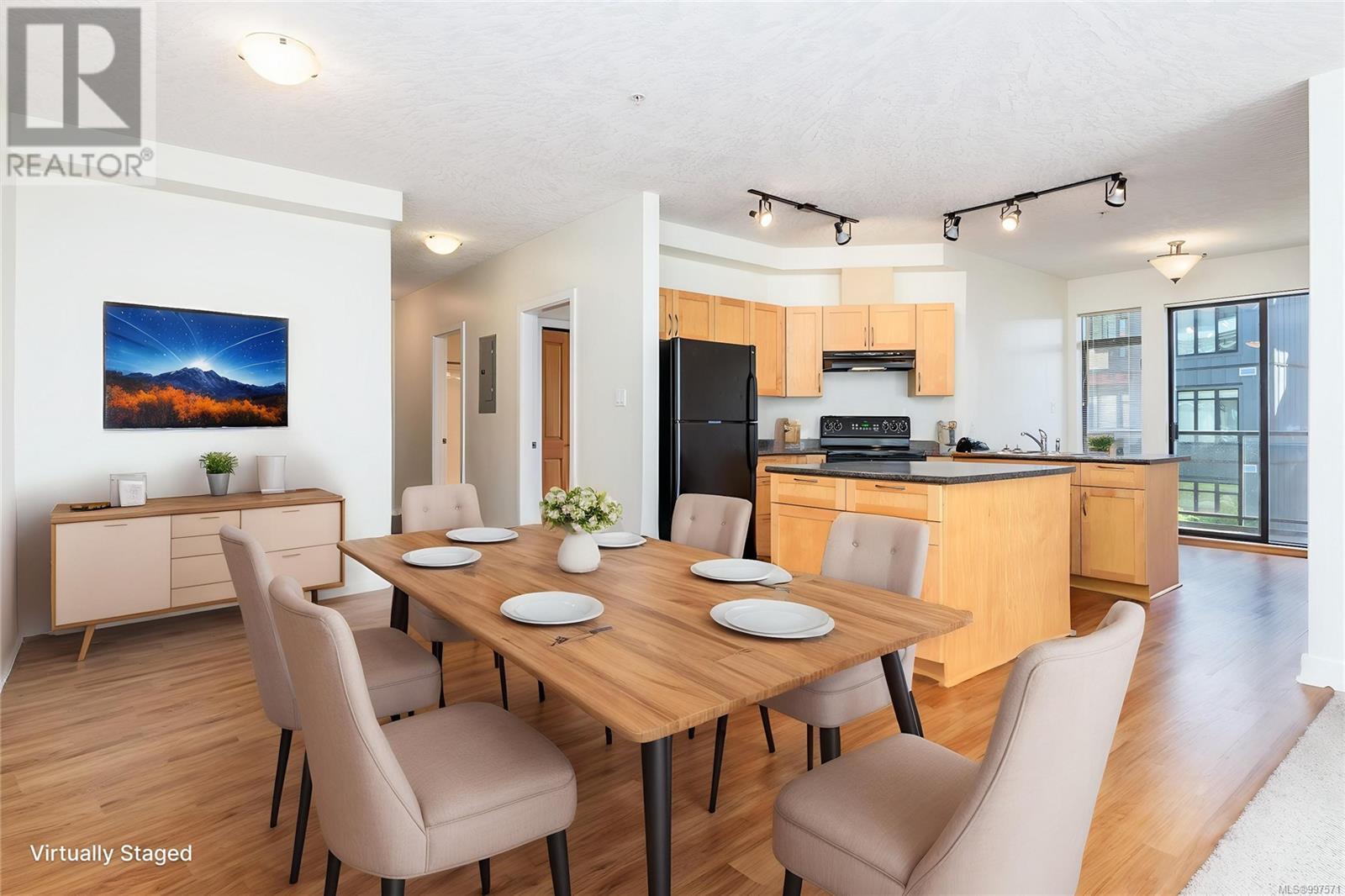 231 2300 Mansfield Dr, Courtenay