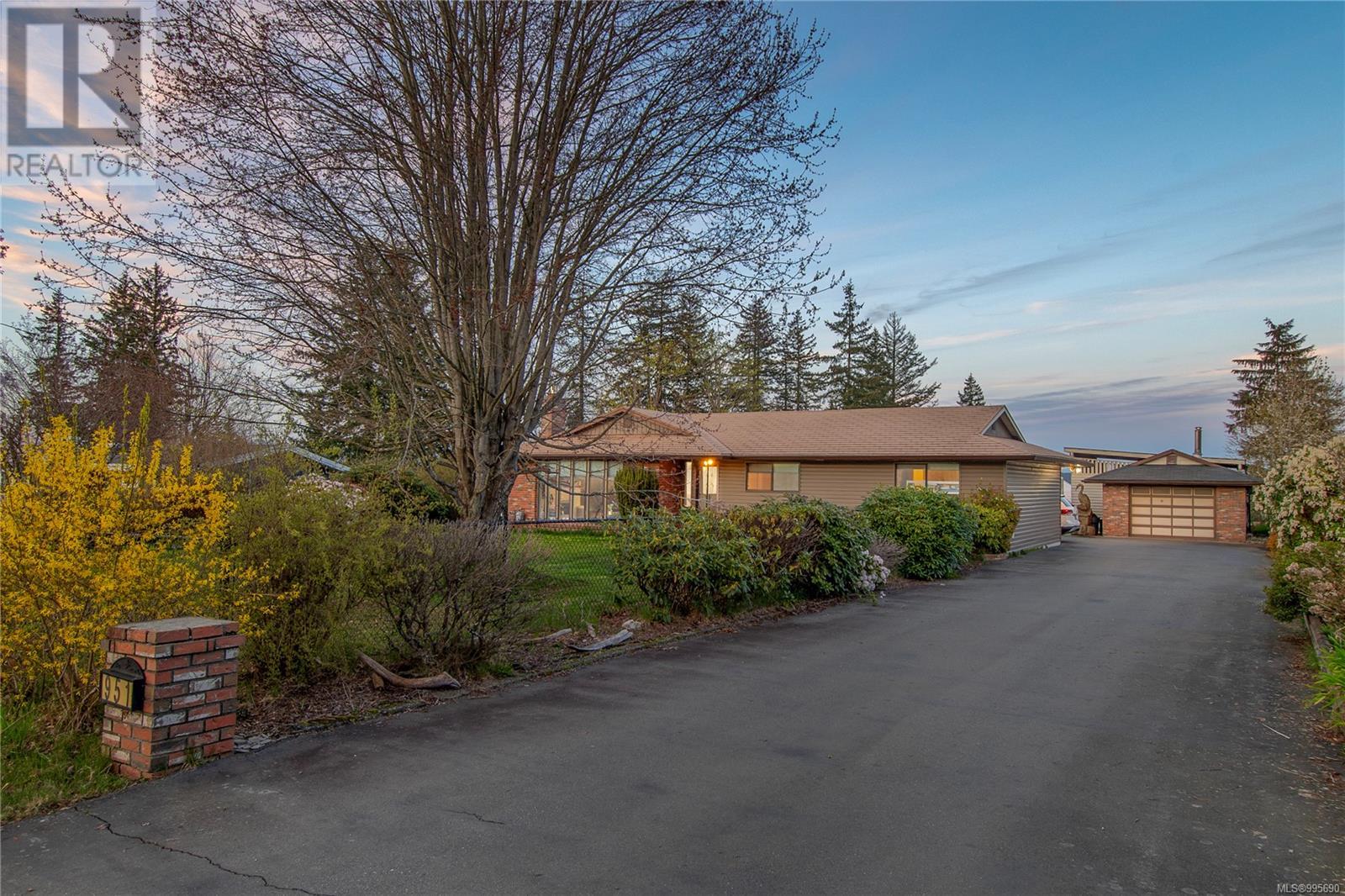 Photo 48 of 951 Northmore Rd, Campbell River BC