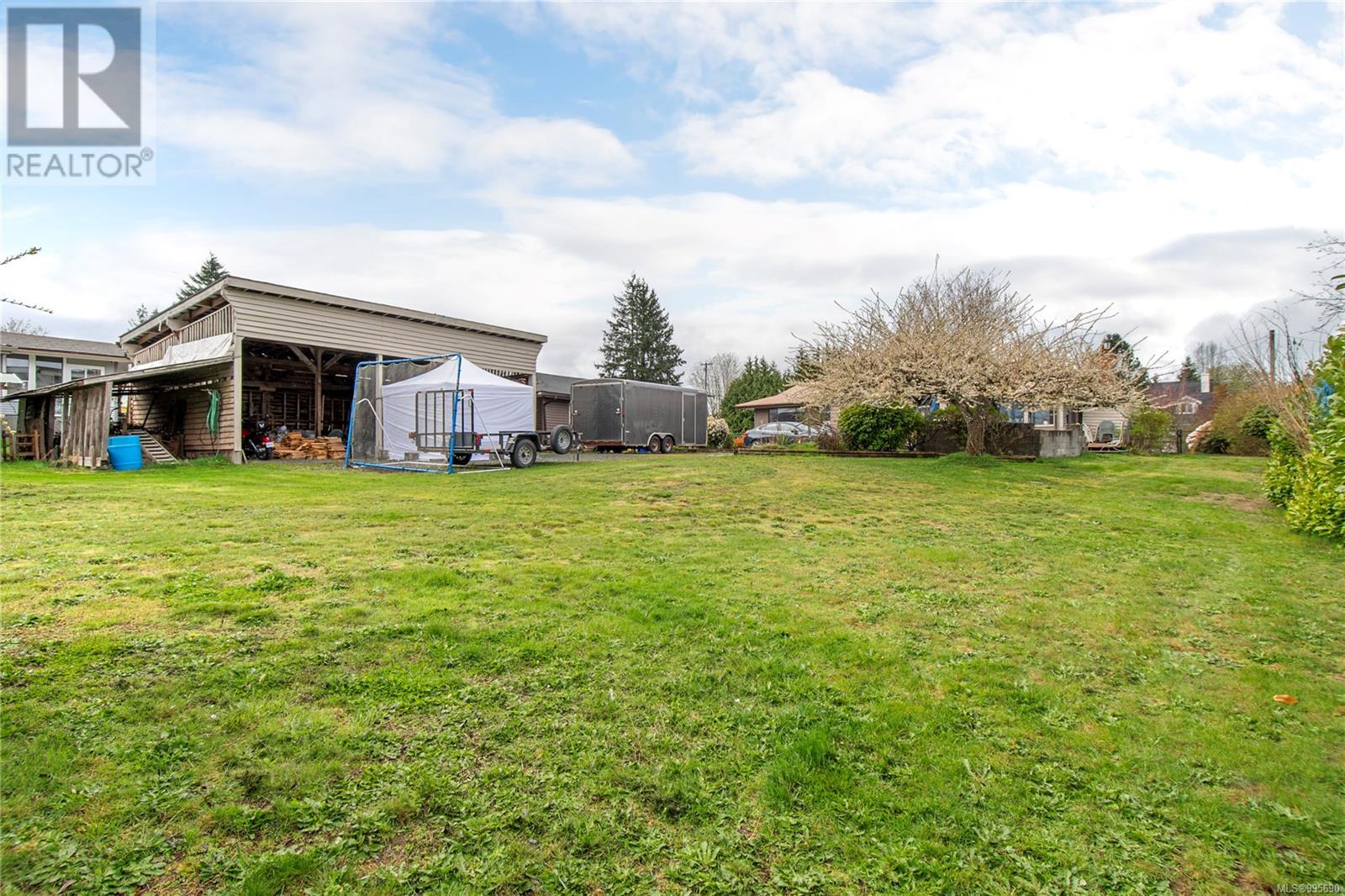 Photo 37 of 951 Northmore Rd, Campbell River BC