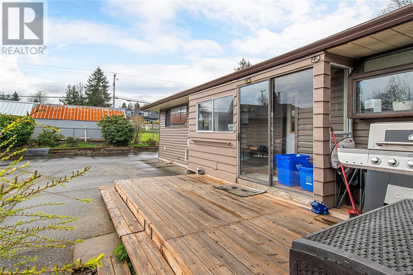 Photo 34 of 951 Northmore Rd, Campbell River BC