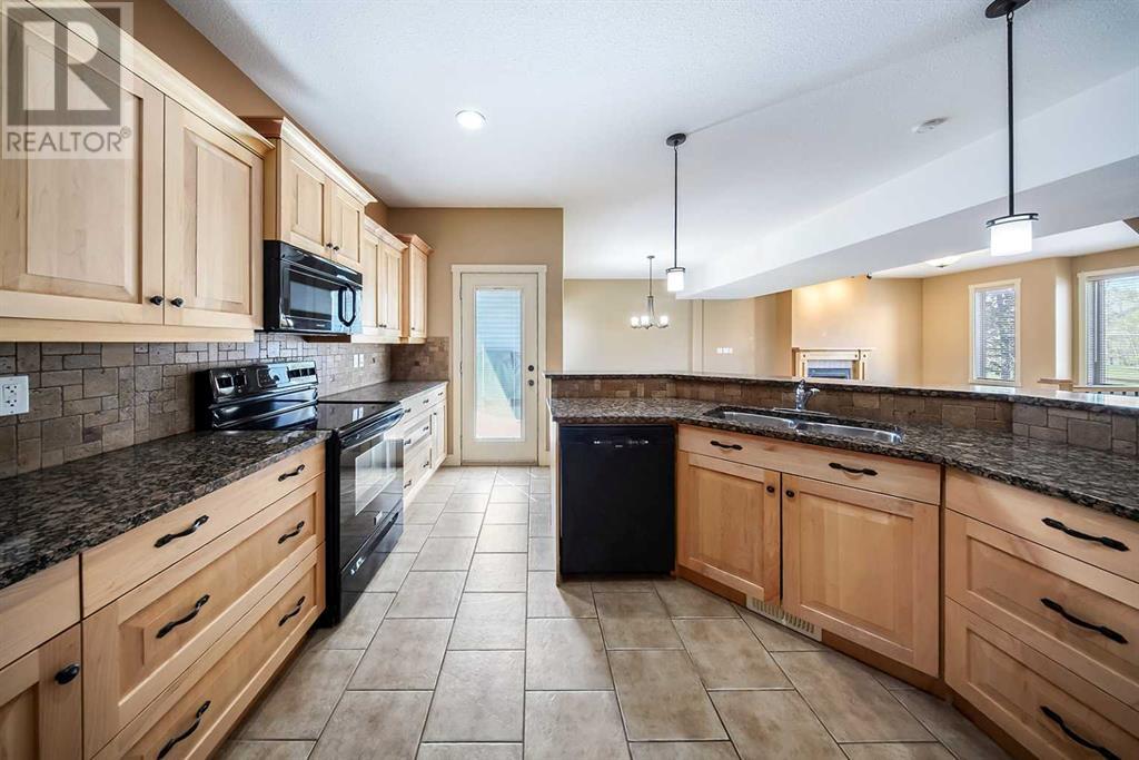 5015 52 Street, Sylvan Lake
