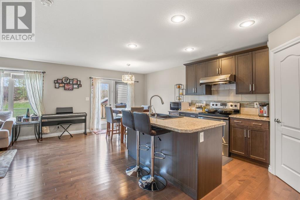 32 Windermere Close, Red Deer