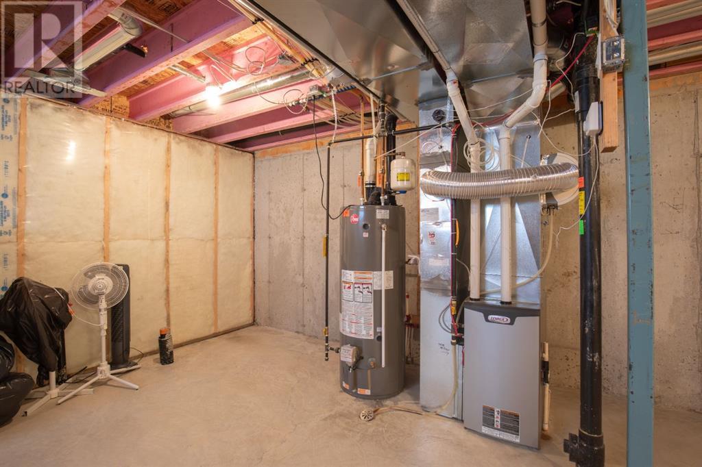 32 Windermere Close, Red Deer