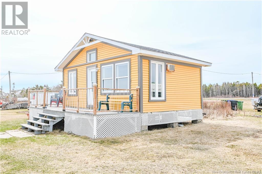 Photo 6 of 1200 De La Mer Boulevard, Saintmariesaintraphael NB